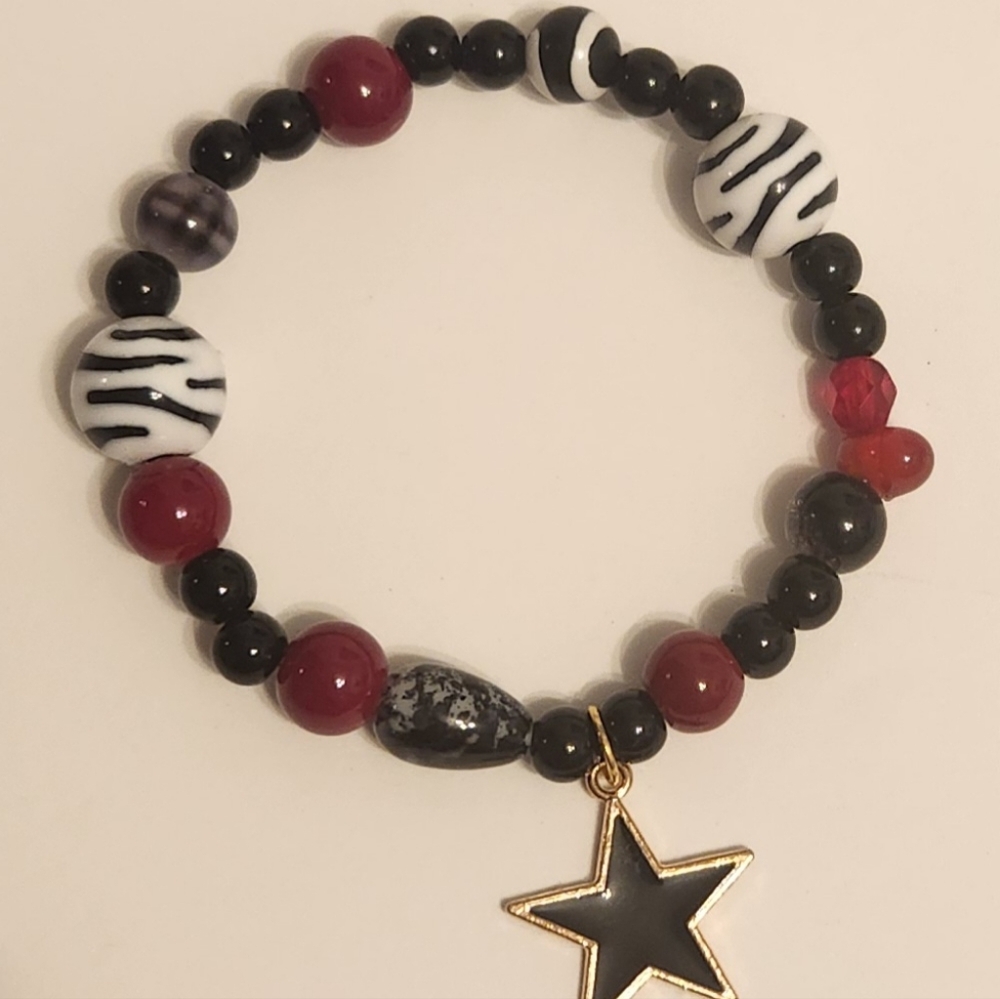 Black, red, zebra Beaded star bracelet